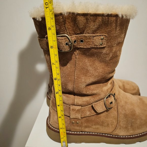 UGG boots - waterproof - Picture 13 of 14